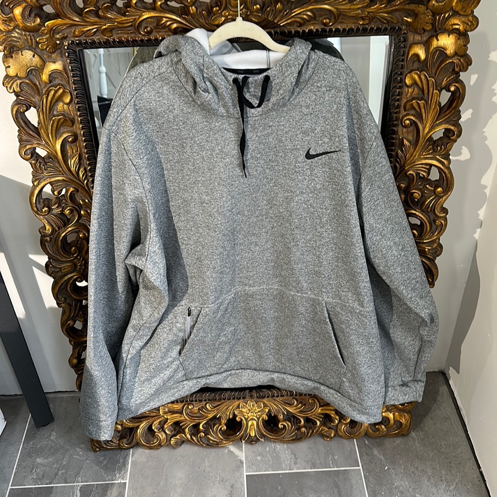 Nike Therma-Fit Grey Men’s 4XL Tall